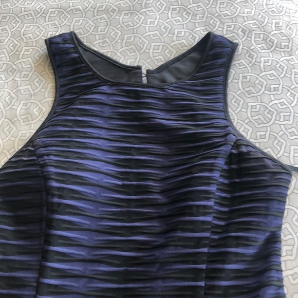 Guess skater dress - Picture 2 of 6